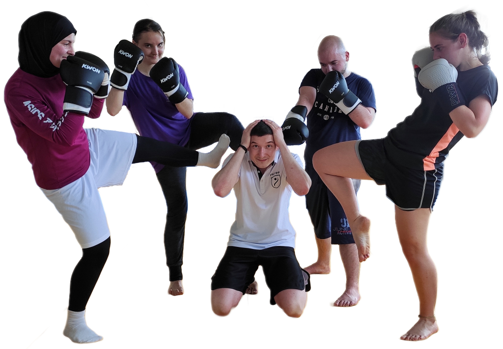 Selbstverteidigung lernen durch Thaiboxen und Kickboxen mit Spaß in der Gruppe
